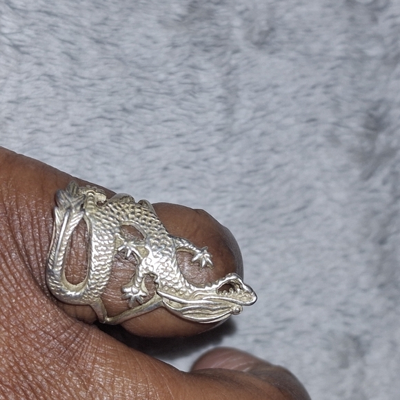 Vintage Dragon Ring - Picture 3 of 4
